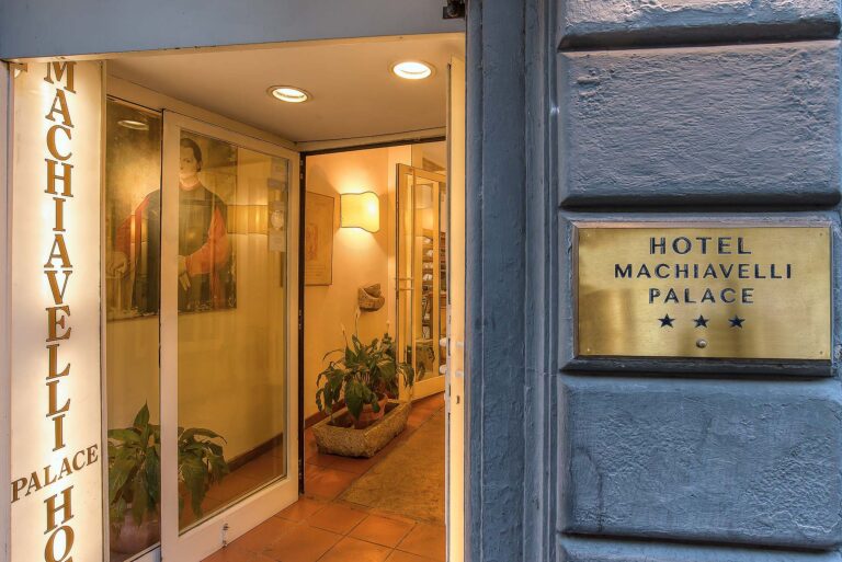 Entrance - Machiavelli Palace Florence